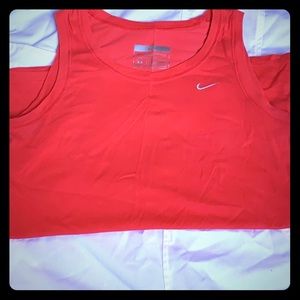Nike sports tank